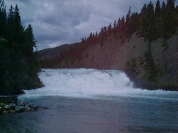 BanffBowFalls_s.jpg (11354 �o�C�g)