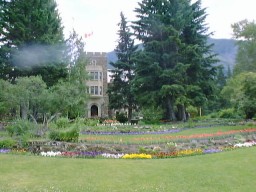 BanffFlowerGarden6_s.jpg (18570 �o�C�g)