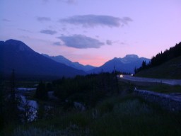 BanffSunset_s.jpg (8831 �o�C�g)