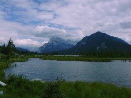 BanffVirmilionLake_s.jpg (11599 �o�C�g)